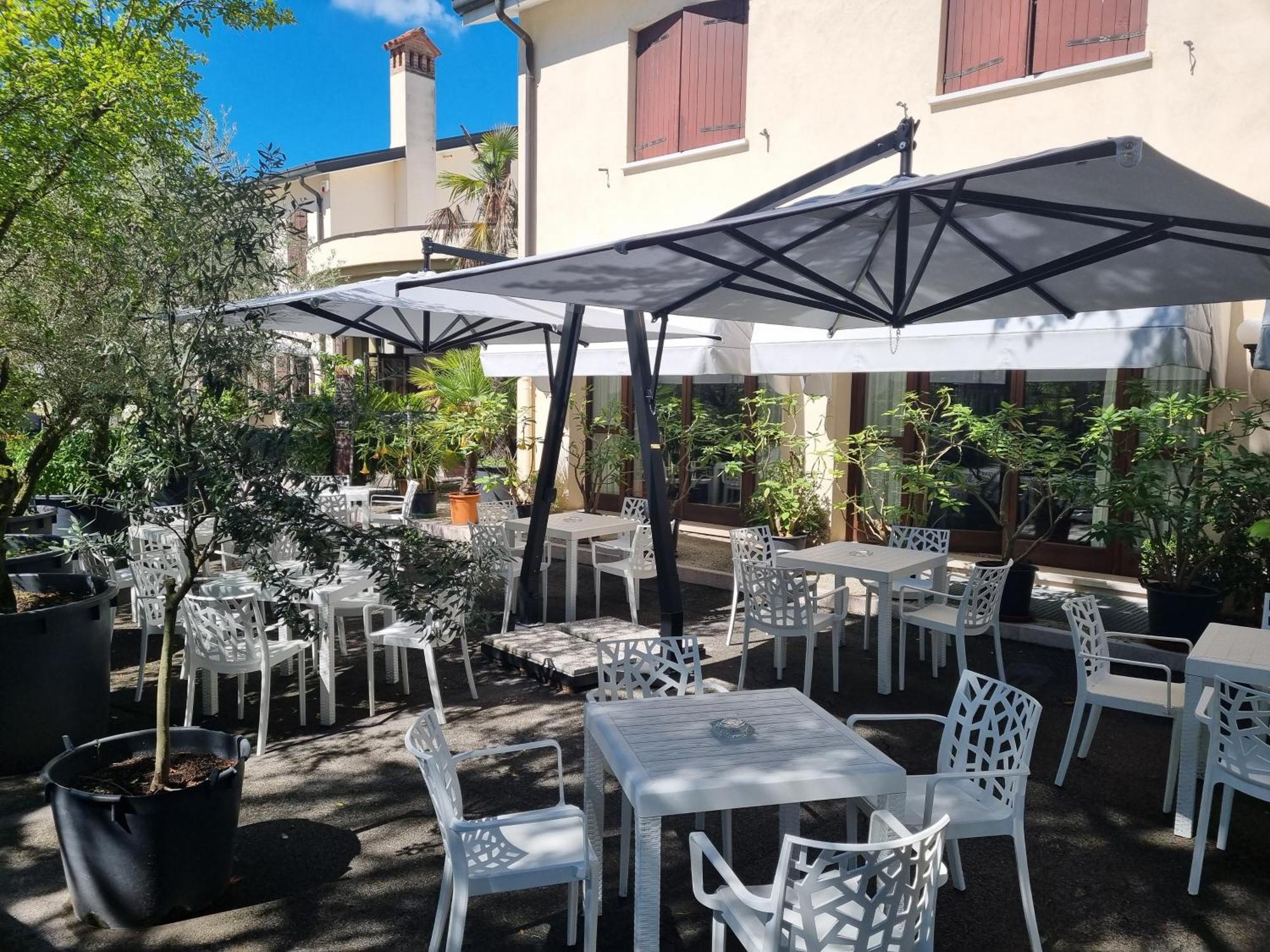 Hotel Piroga Padova Selvazzano Dentro Luaran gambar