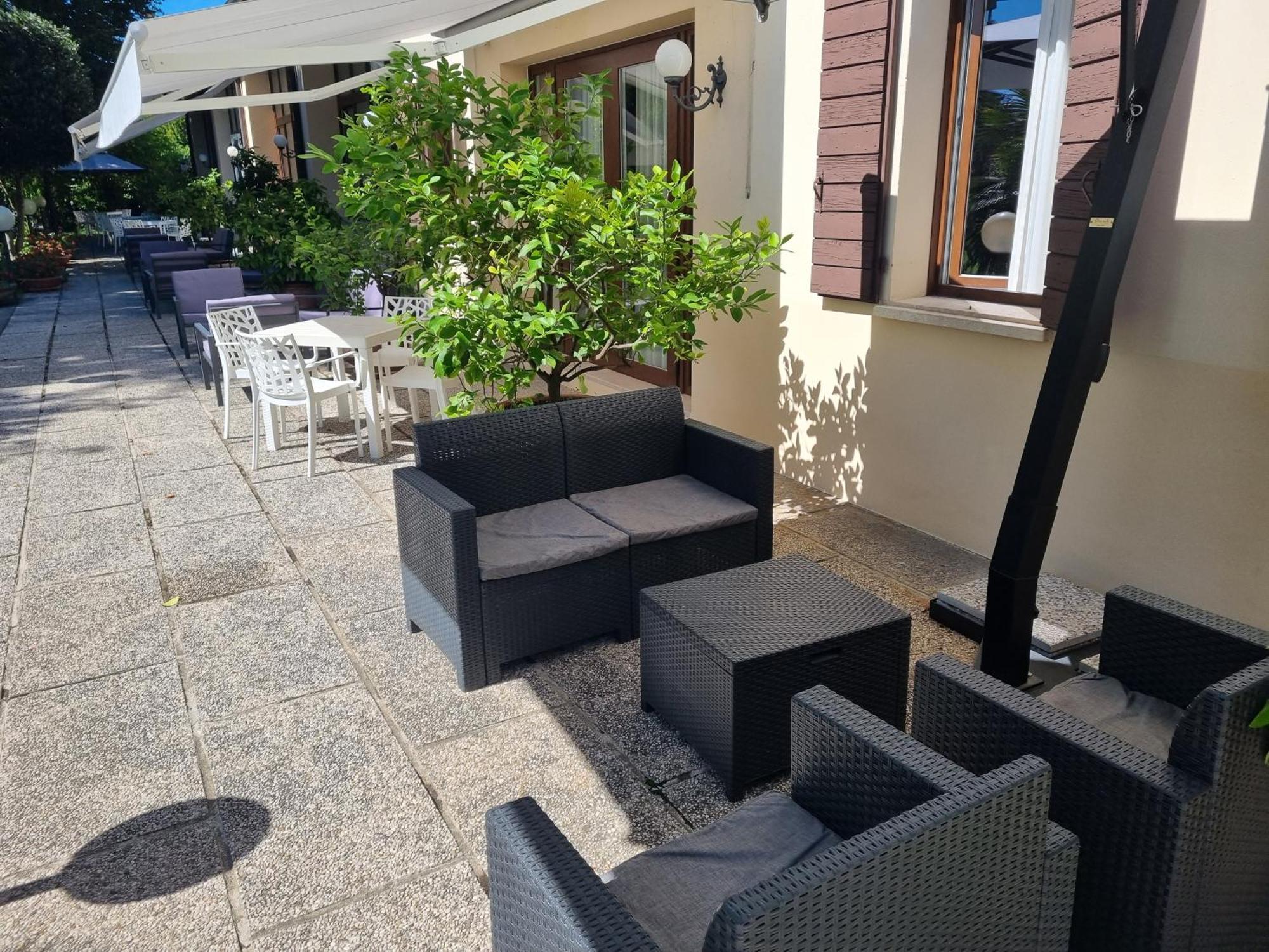 Hotel Piroga Padova Selvazzano Dentro Luaran gambar
